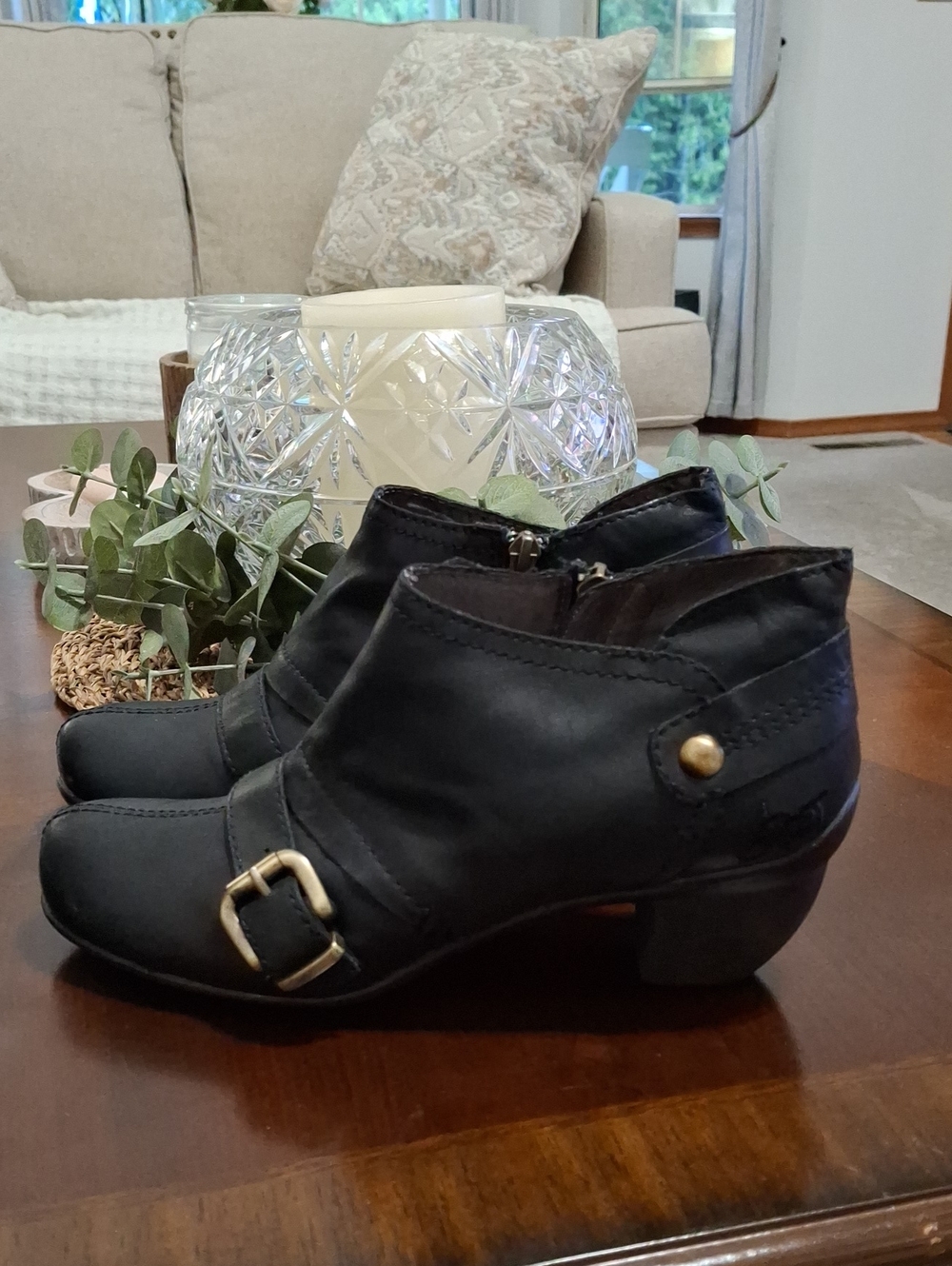 OTBT EL Dorado Leather Women’s Black Low Heel Ankle Boots with Buckle Size 8